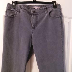 Chicos Womens jeans size 12 short